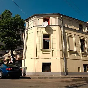 Ostello Fun House, Bucarest